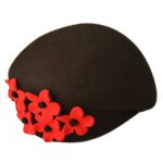 Bascuta neagra cu flori laterale rosii