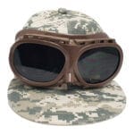 Sapca baseball camouflage cu ochelari verde deschis