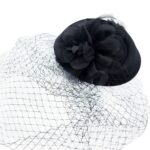 Fascinator negru pillbox cu pene si voaleta